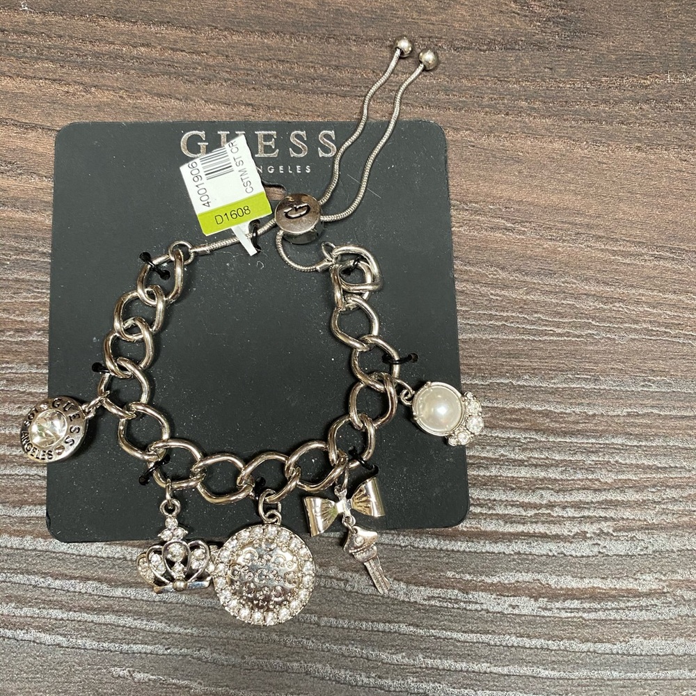 NWT Guess charm bracelet